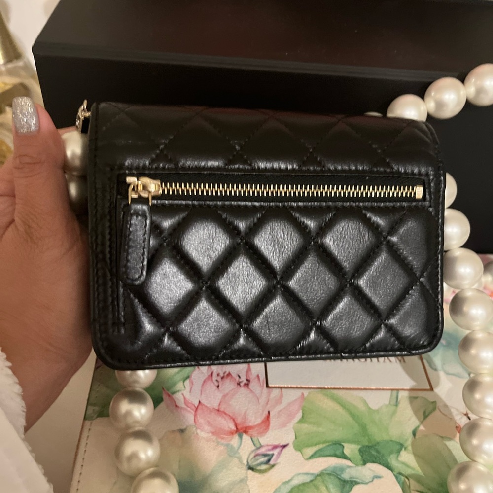 Chanel mini wallet on pearls Chain NEW - Picture 2 of 8